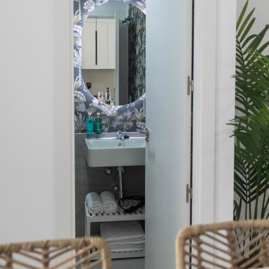 Lovely Suites Tarifa, Estudio A Estrenar En El Centro Y Muy Cerca De La Playa Eksteriør bilde
